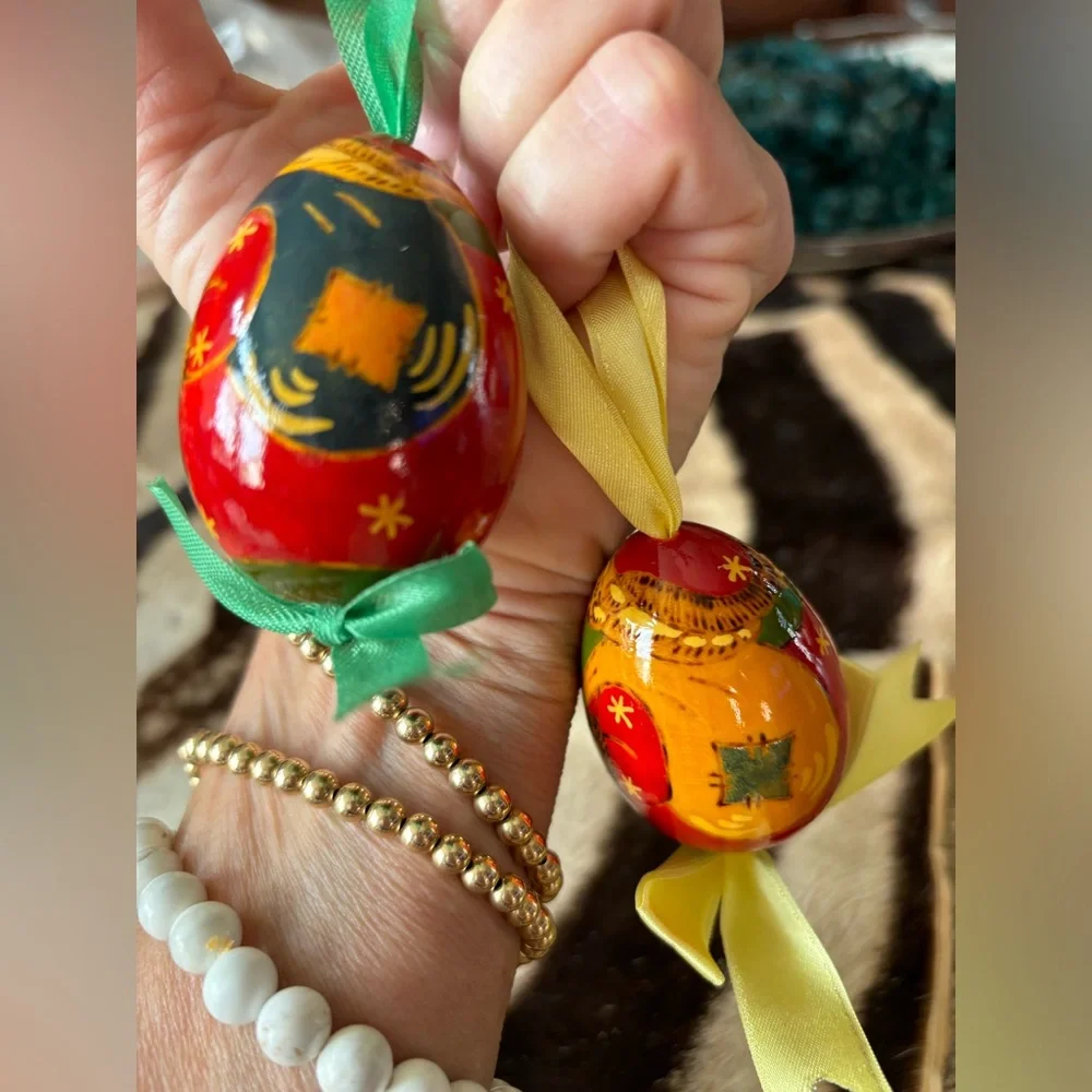 Russian hand painted egg ornaments. Bundle of 2. With‎ ribbons. Wooden